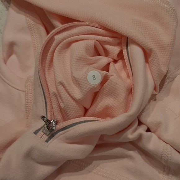 Lululemon Top - Picture 8 of 8